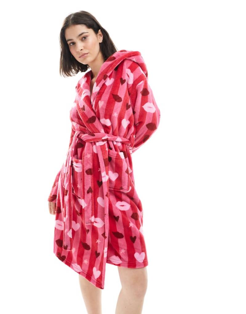 Urban Threads - Bademantel aus Fleece in Rosa mit Herzprint von Urban Threads
