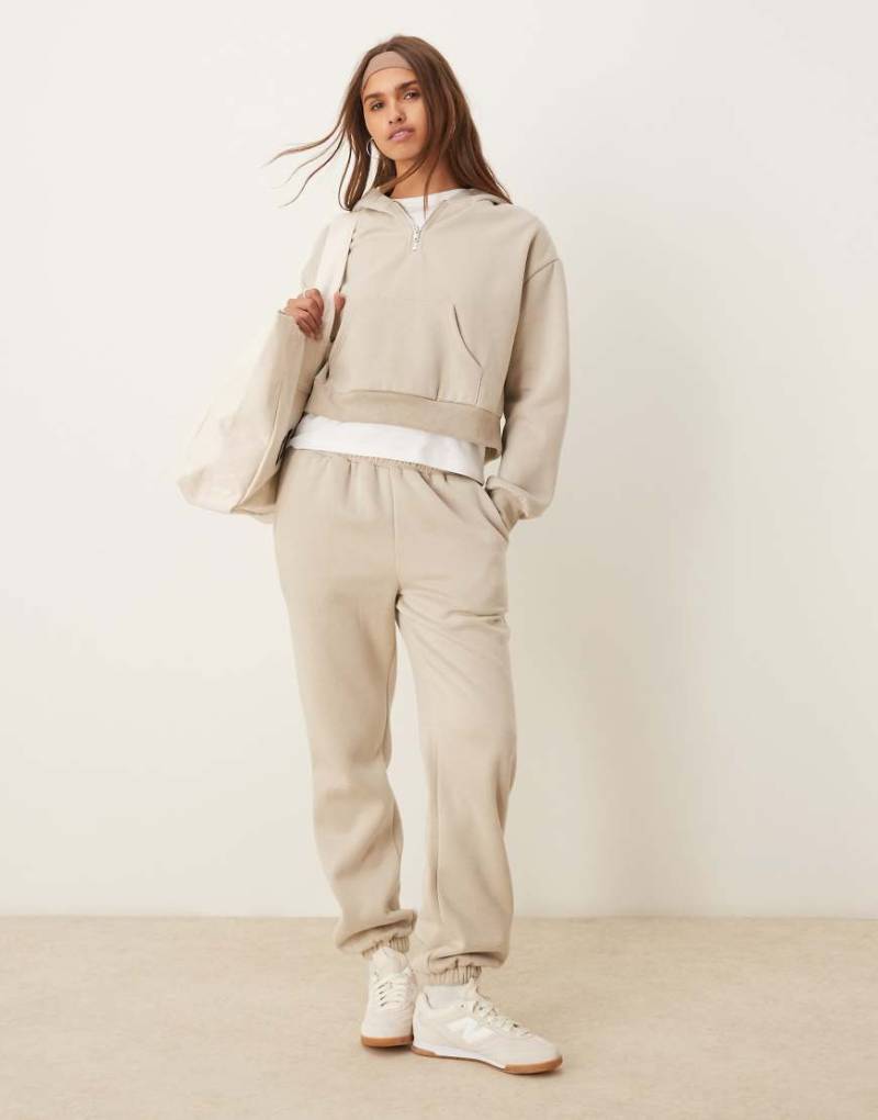 Urban Threads - Lounge-Jogginghose in Beige-Neutral von Urban Threads