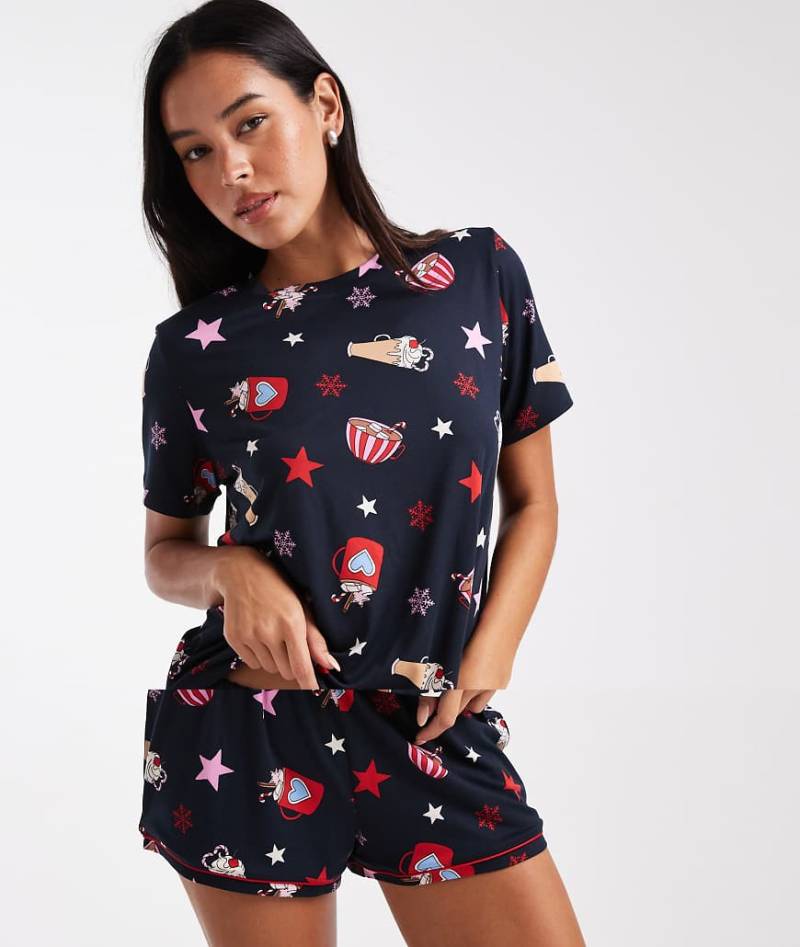 Urban Threads - Weihnachten - Pyjama in Marineblau mit Kakaotassen-Muster aus kurzärmligem Hemd und Shorts von Urban Threads