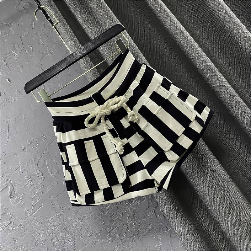 Gestreifte High Waist Cargo Shorts Damen Sommer Streetwear von UrbanBazarByAnnie