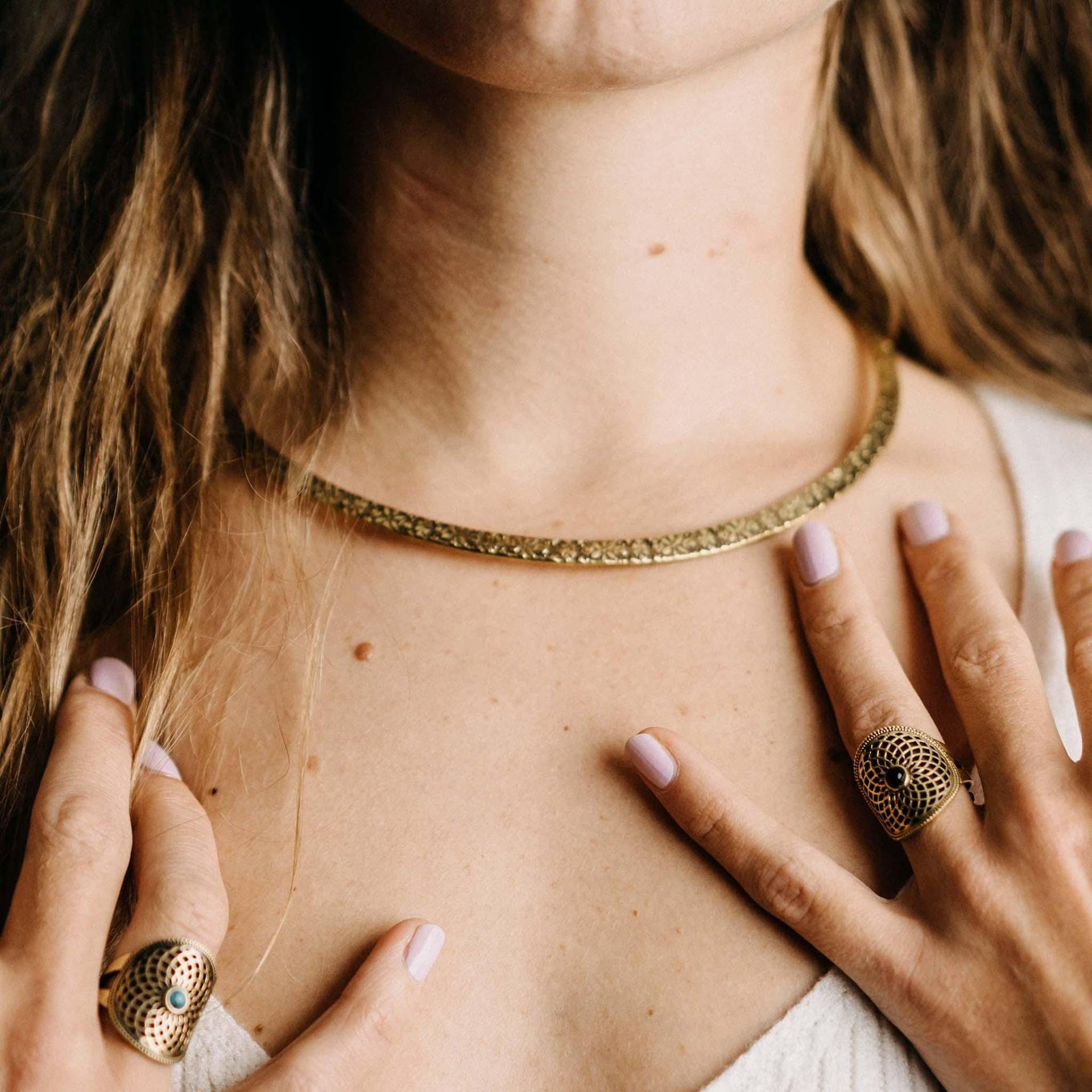 Halsreifen Esha Gold von UrbanBohoCraft