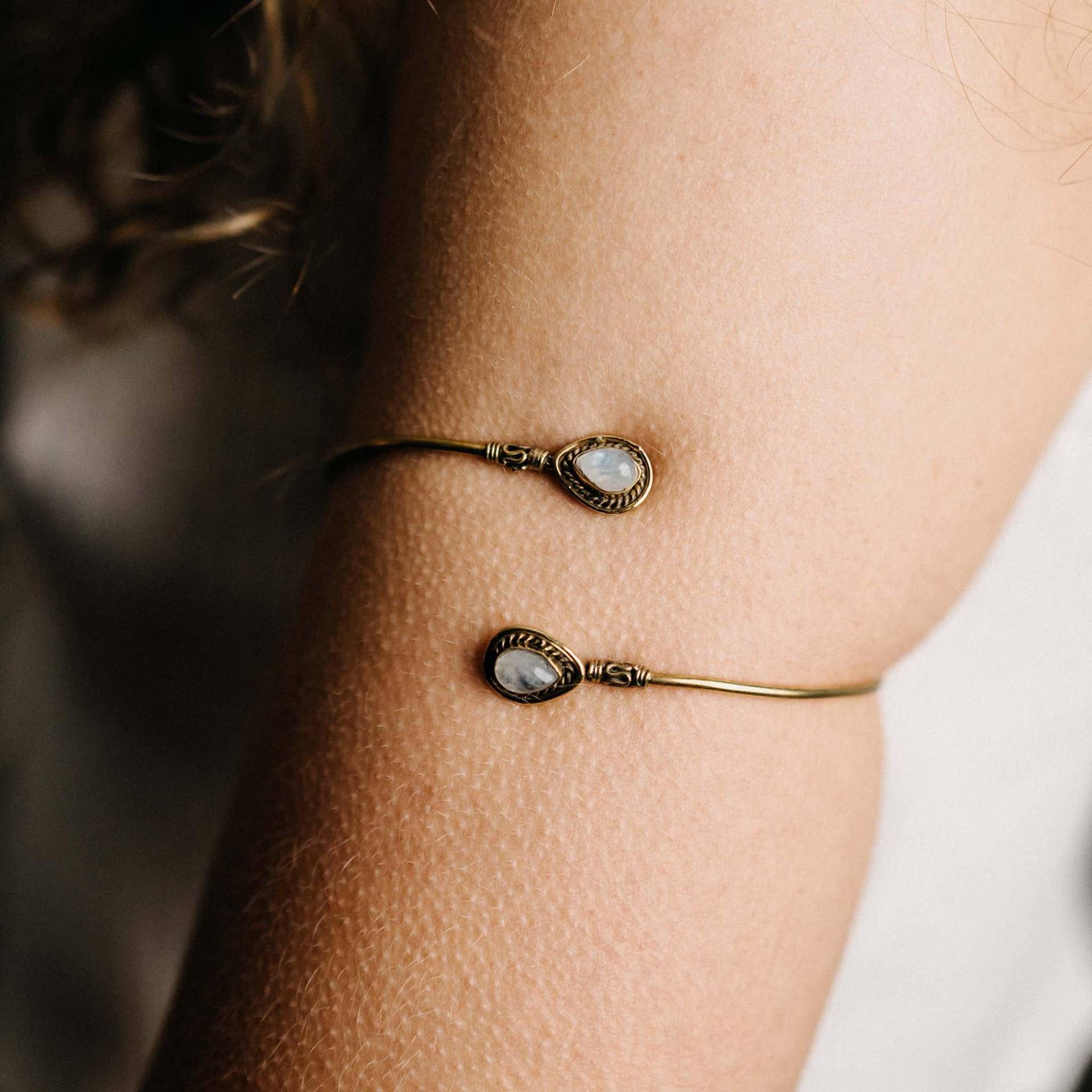 Oberarmreif Elowen Gold von UrbanBohoCraft