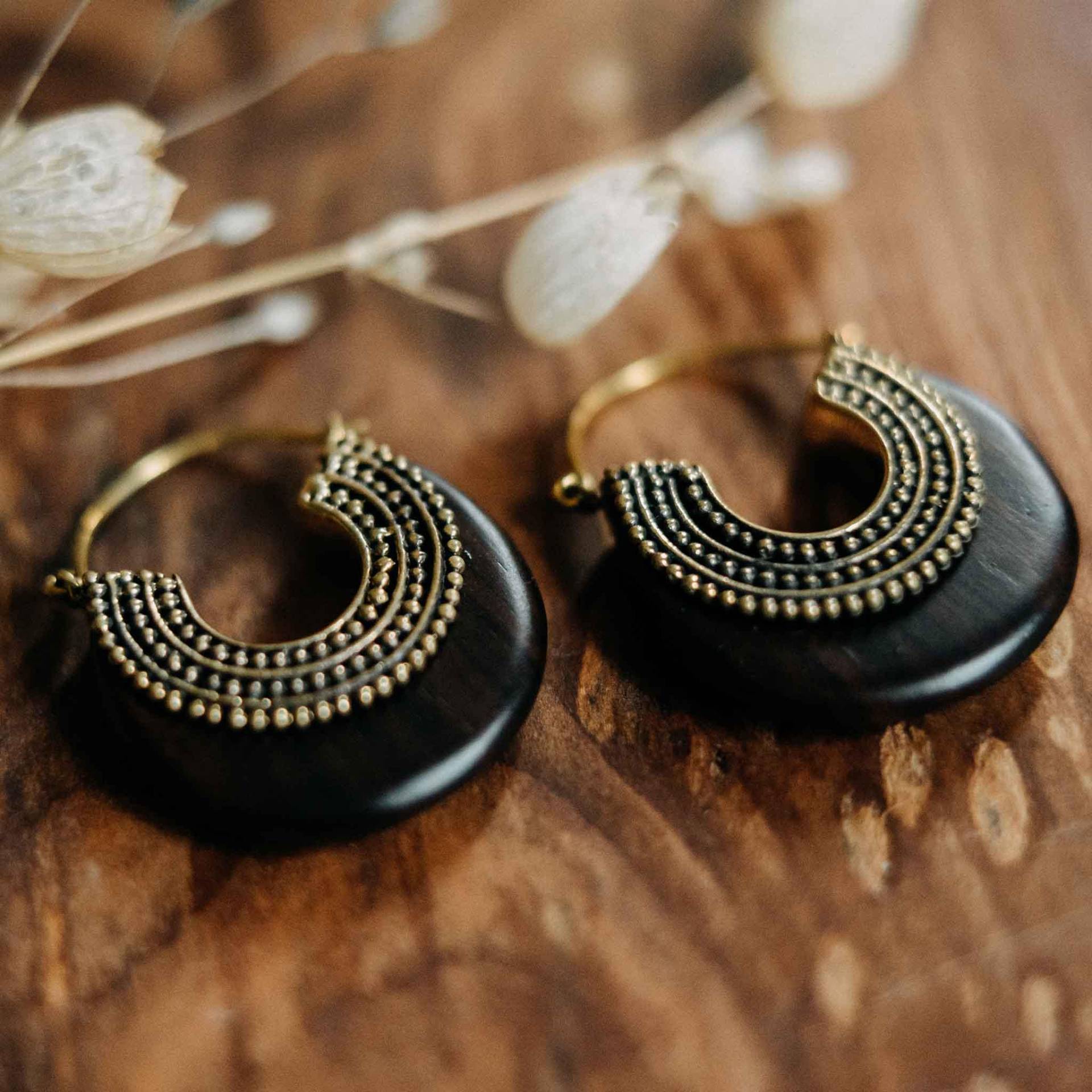 Ohrringe Tegan Holz Gold // Holzschmuck, Öko, Holzohrringe, Alternativ, Hippie, Boho, Mandala, Muster Ohrringe Tegan Holz Gold // Holzschmuck, Öko, Holzohrringe, Alternativ, Hippie, Boho, Mandala, Muster von UrbanBohoCraft