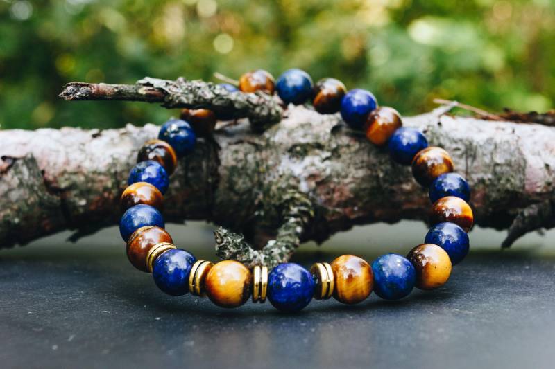 Udm Oase | Naturstein Blauer Lapislazuli Gelbes Tigerauge Gold Ringe Perlen Armband Zubehör Herrenmode Prämie Udm Oase | Naturstein Blauer Lapislazuli Gelbes Tigerauge Gold Ringe Perlen Armband Zubehör Herrenmode Prämie von UrbanDapperman