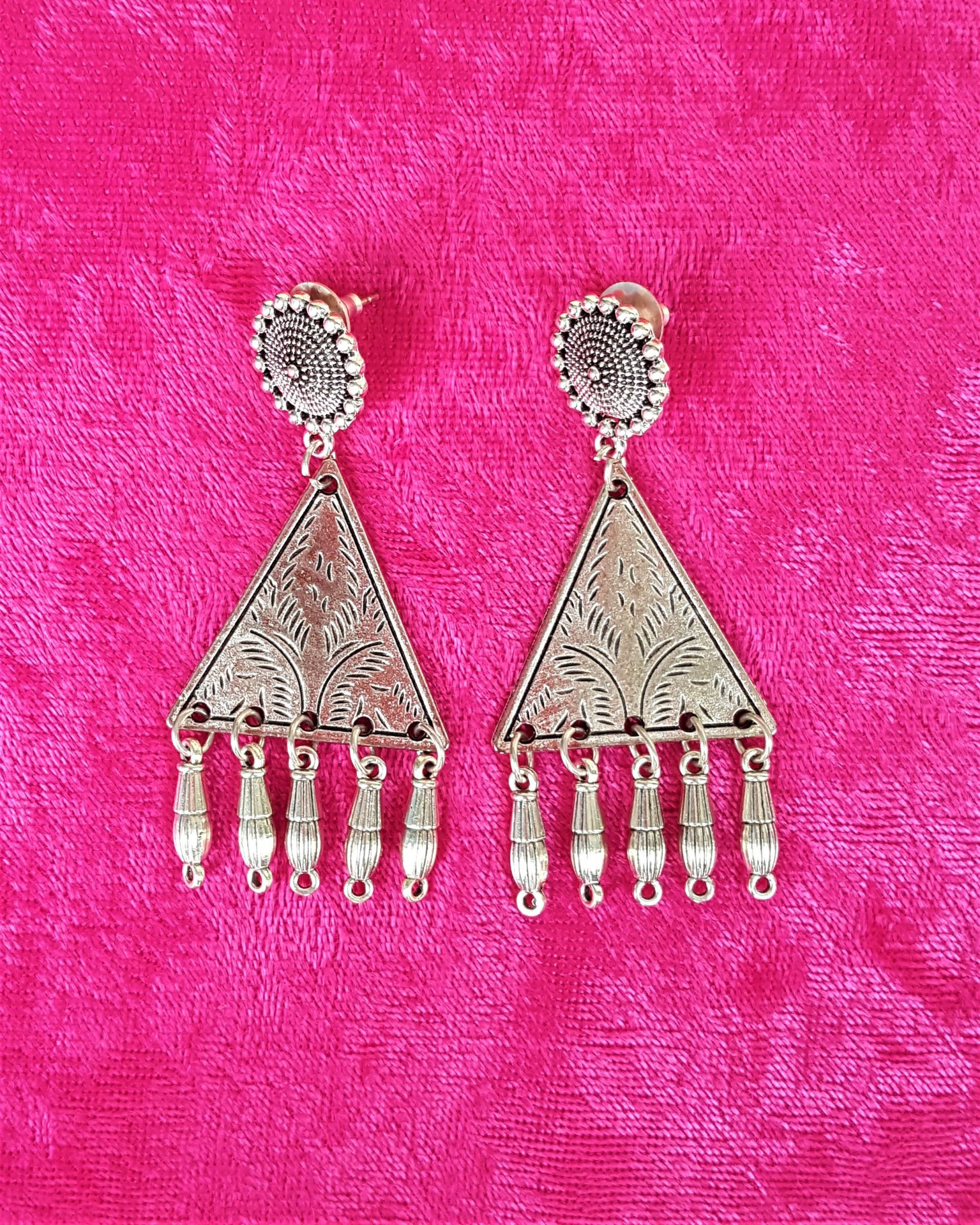 Mode, Einzigartige Designer-Schmuck, Ohrringe, Seltene Funde Mode, Einzigartige Designer-Schmuck, Ohrringe, Seltene Funde von UrbanFlairUS