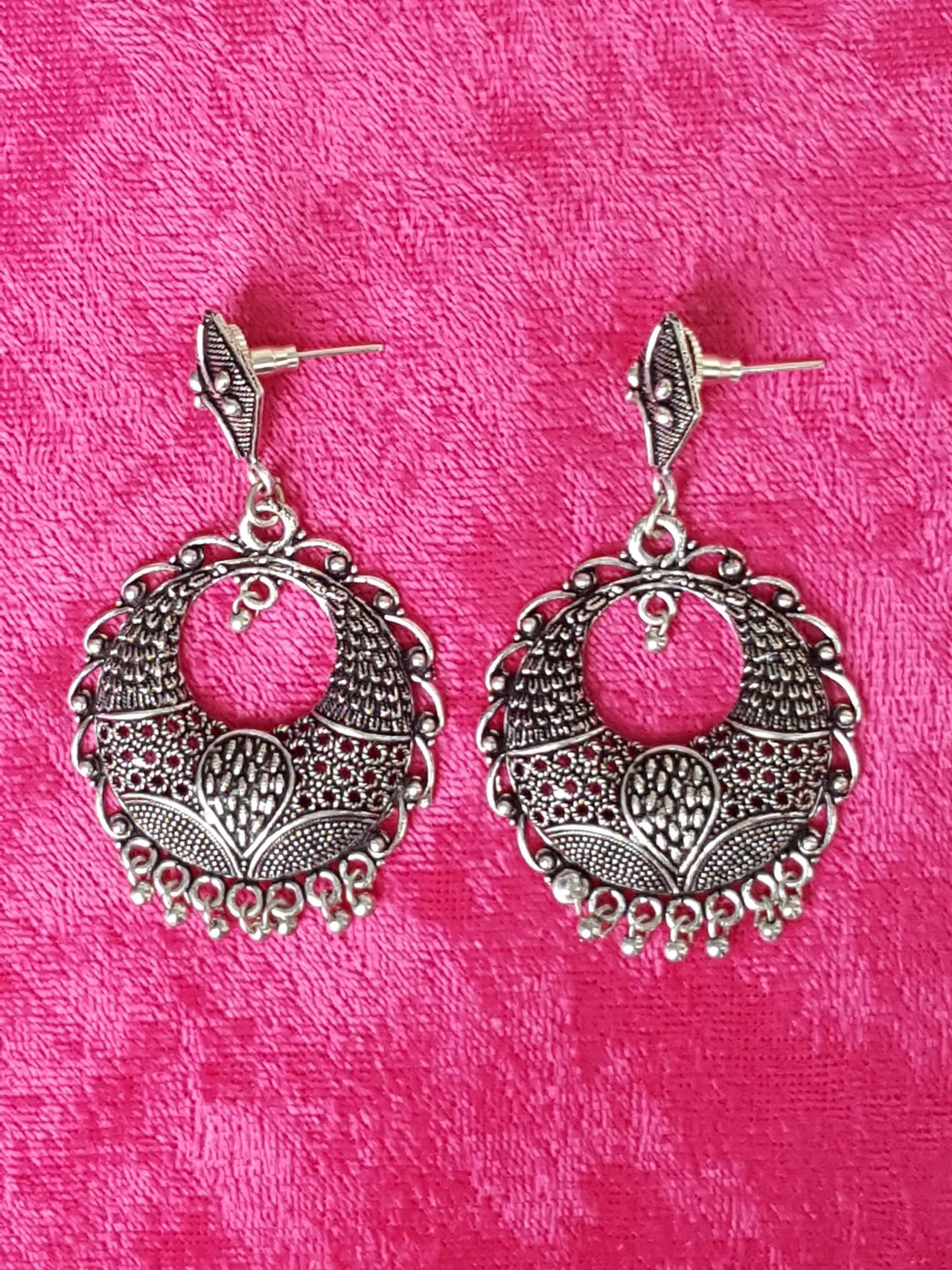 Mode, Einzigartige Designer-Schmuck, Ohrringe, Seltene Funde Mode, Einzigartige Designer-Schmuck, Ohrringe, Seltene Funde von UrbanFlairUS