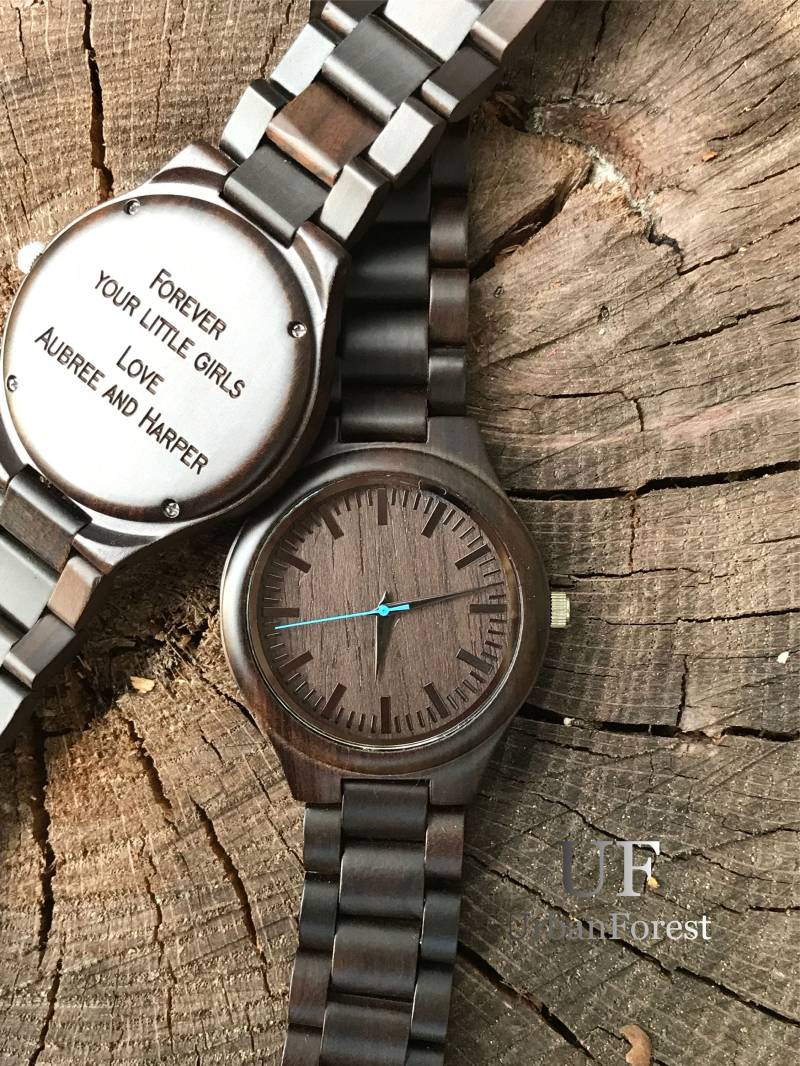 Geschenk Für Papa Von Tochter, Geburtstagsgeschenke Ehemann Personalisiertes Ihn Herrenuhr Gravierte Holzuhren von UrbanForestEngraving