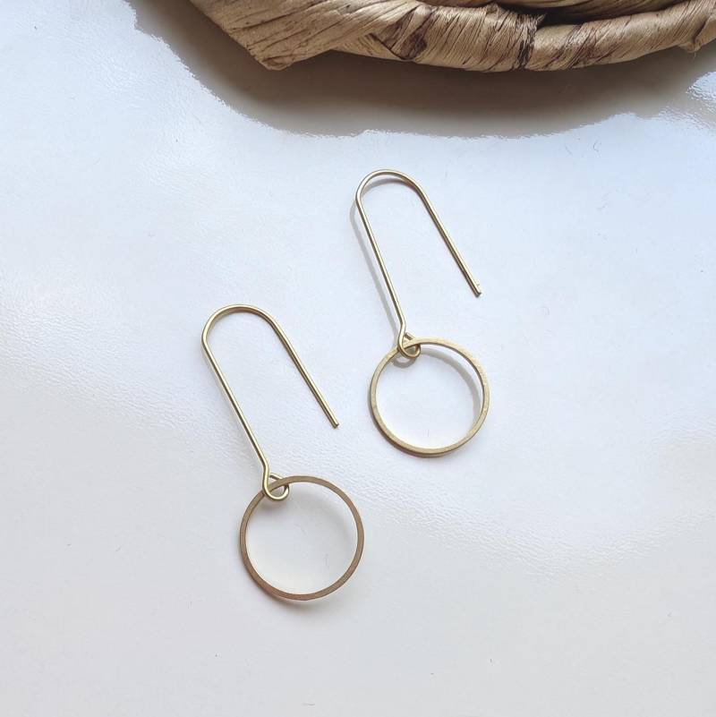 Ohrringe Kreis, Ohrringe Gold Hängend, Ohrringe Geometrisch, Ohrringe Mit Anhänger, Ohrringe Elegant, Ohrringe Leicht von UrbanFoxBerlin