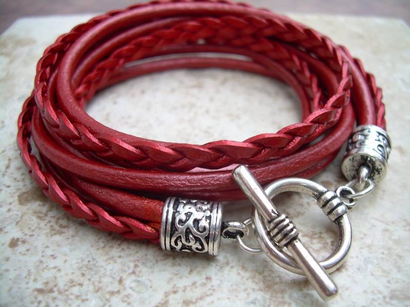 Rotes Leder Wickelarmband Handgefertigtes Schmuckset Mit Knebelverschluss Rotes Leder Wickelarmband Handgefertigtes Schmuckset Mit Knebelverschluss von UrbanSurvivalGearUSA