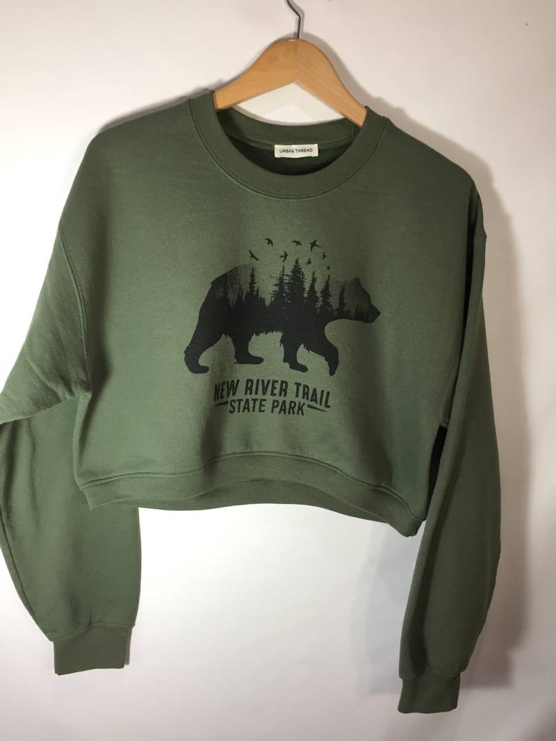 Großer New River Trail State Park Cropped Sweatshirt von UrbanThreadProject