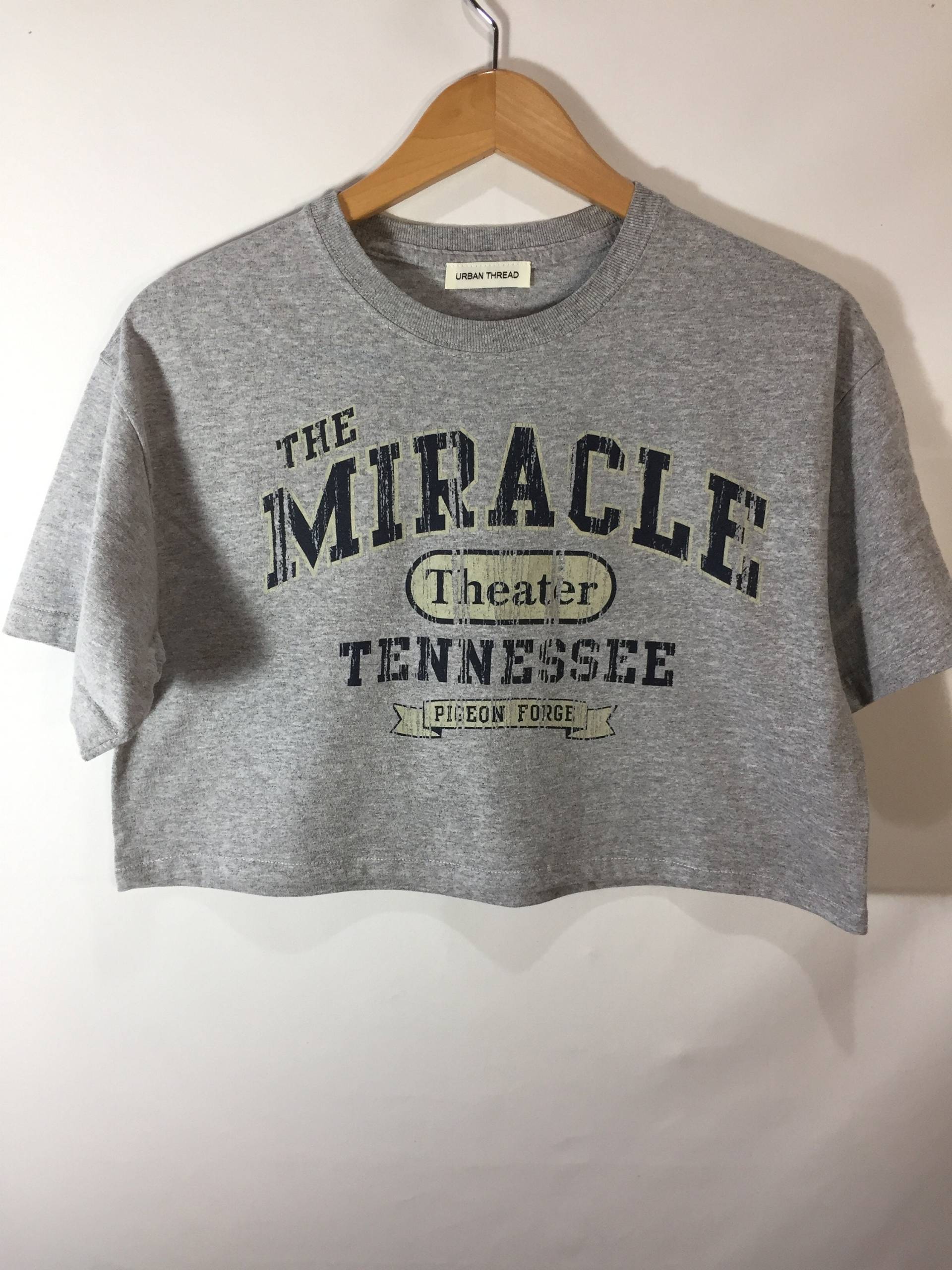 The Miracle Theater Crop T-Shirt The Miracle Theater Crop T-Shirt von UrbanThreadProject