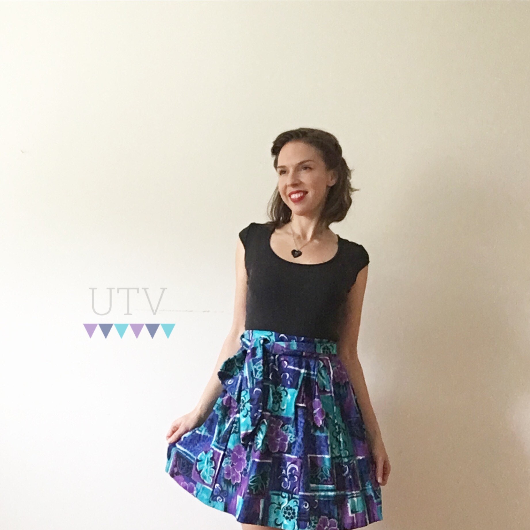 1990Er Jahre Türkis Traube Und Kobaltblau Abstrakten Floralen Druck Mini Rock/Schärpe | Größe S/M von UrbanTownVintage