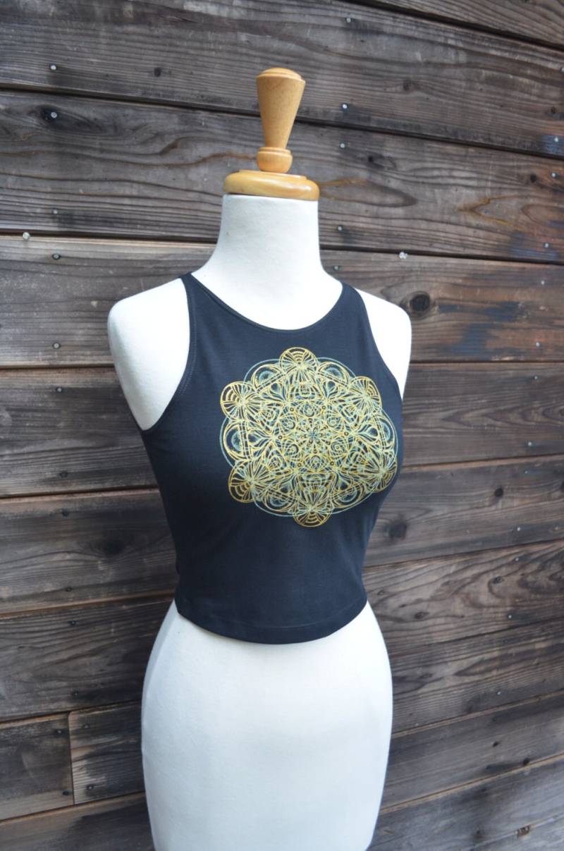 Glow in The Dark Und Gold Samen Des Lebens Metatron's Cube Tailliertes Crop Top - Yoga Tank Heilige Geometrie Kleidung Festival von UriahClearLight