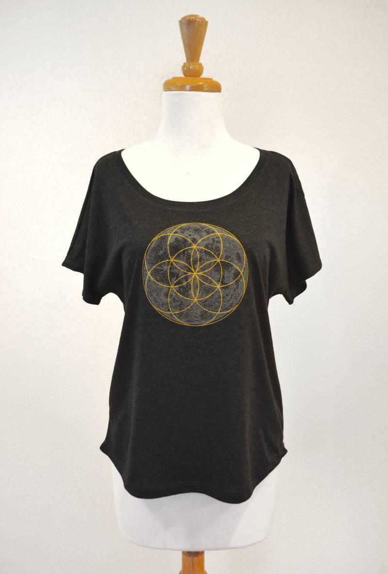 Seed Of Life Mondphase U-Ausschnitt Dolman - Damen Shirt Festival Glow in The Dark Moon T von UriahClearLight