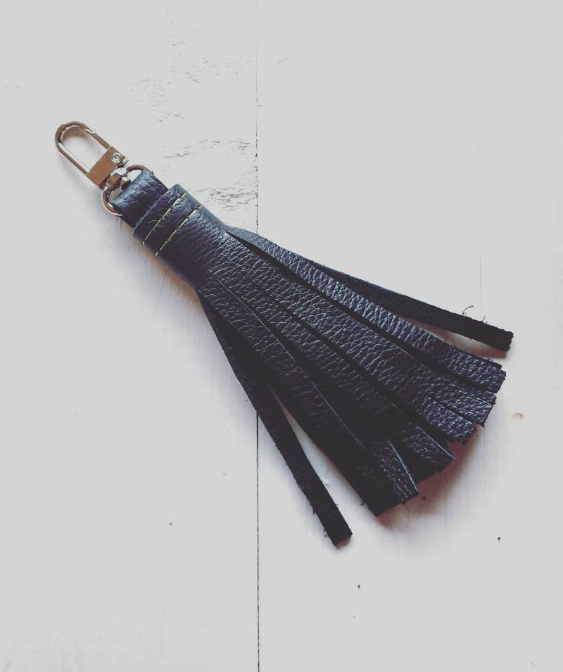 Schlüsselanhänger Aus Echtem Leder, Personalisierte Farben, Reißverschlusszieher, Geschenk Für Sie Schlüsselanhänger Aus Echtem Leder, Personalisierte Farben, Reißverschlusszieher, Geschenk Für Sie von UrsaMinorBags