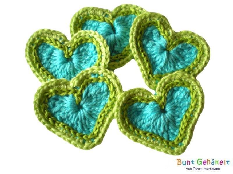 2 Herzen Häkelapplikation Herzapplikation Aufnäher Gehäkelt Häkelherz von UrsulaPetra