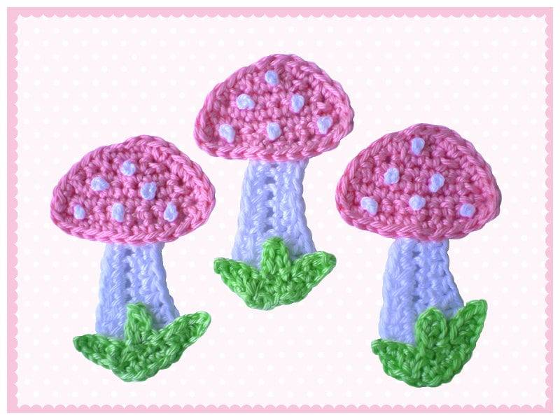 Fliegenpilz Pilz Häkelapplikation Aufnäher Pilzapplikation Gehäkelt Appliaktion von UrsulaPetra