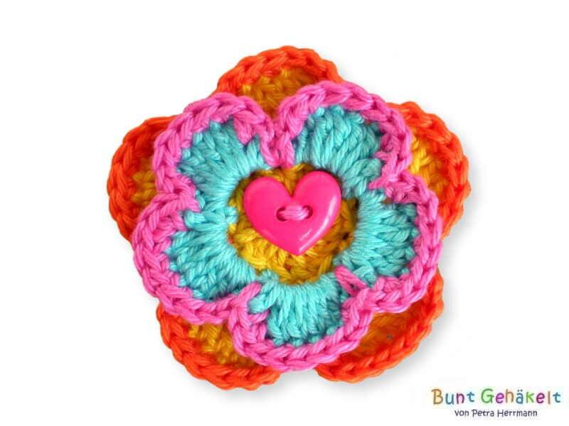 Häkelblümchen Blume Häkelapplikation Aufnäher Häkelblumee Gehäkelte von UrsulaPetra