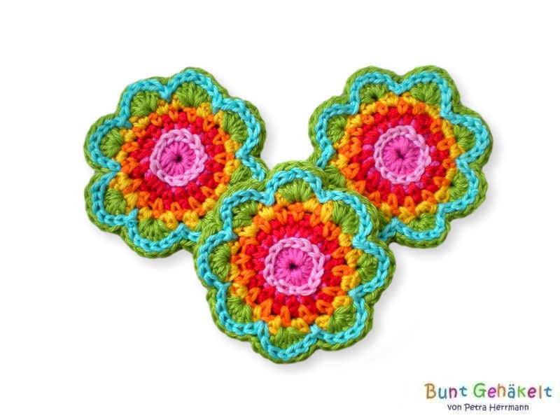 Häkelblümchen Blume Häkelapplikation Aufnäher Häkelblumen Gehäkelte Blumen von UrsulaPetra