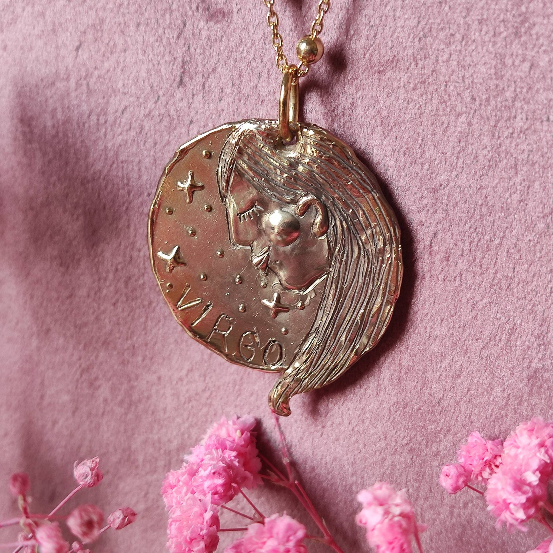 Jungfrau-Halskette Aus Vergoldeter Bronze - Zodiac Collection Jungfrau-Halskette Aus Vergoldeter Bronze - Zodiac Collection von UsagiJewels