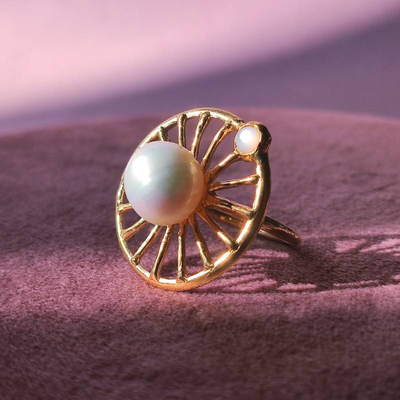 Orbita-Ring Aus 24-Karätigem Vergoldetem 925Er-Silber Mit Perle Und Perlmutt - Größe O | Uk-Größe Orbita-Ring Aus 24-Karätigem Vergoldetem 925Er-Silber Mit Perle Und Perlmutt - Größe O | Uk-Größe von UsagiJewels
