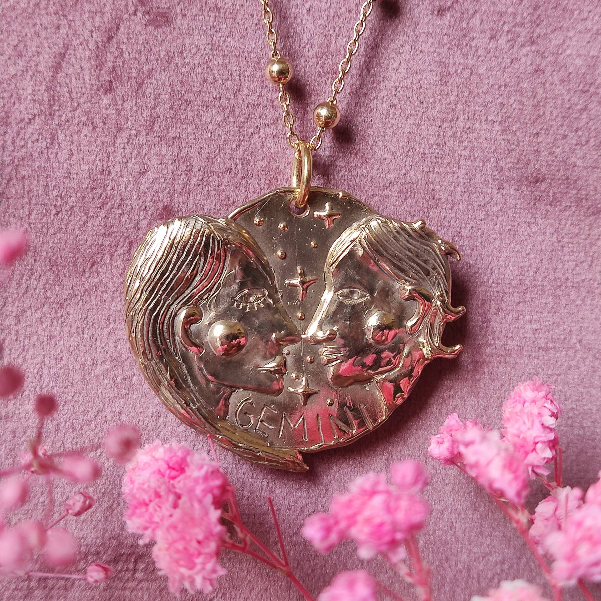 Zwillinge-Halskette Aus Vergoldeter Bronze - Zodiac-Kollektion Zwillinge-Halskette Aus Vergoldeter Bronze - Zodiac-Kollektion von UsagiJewels