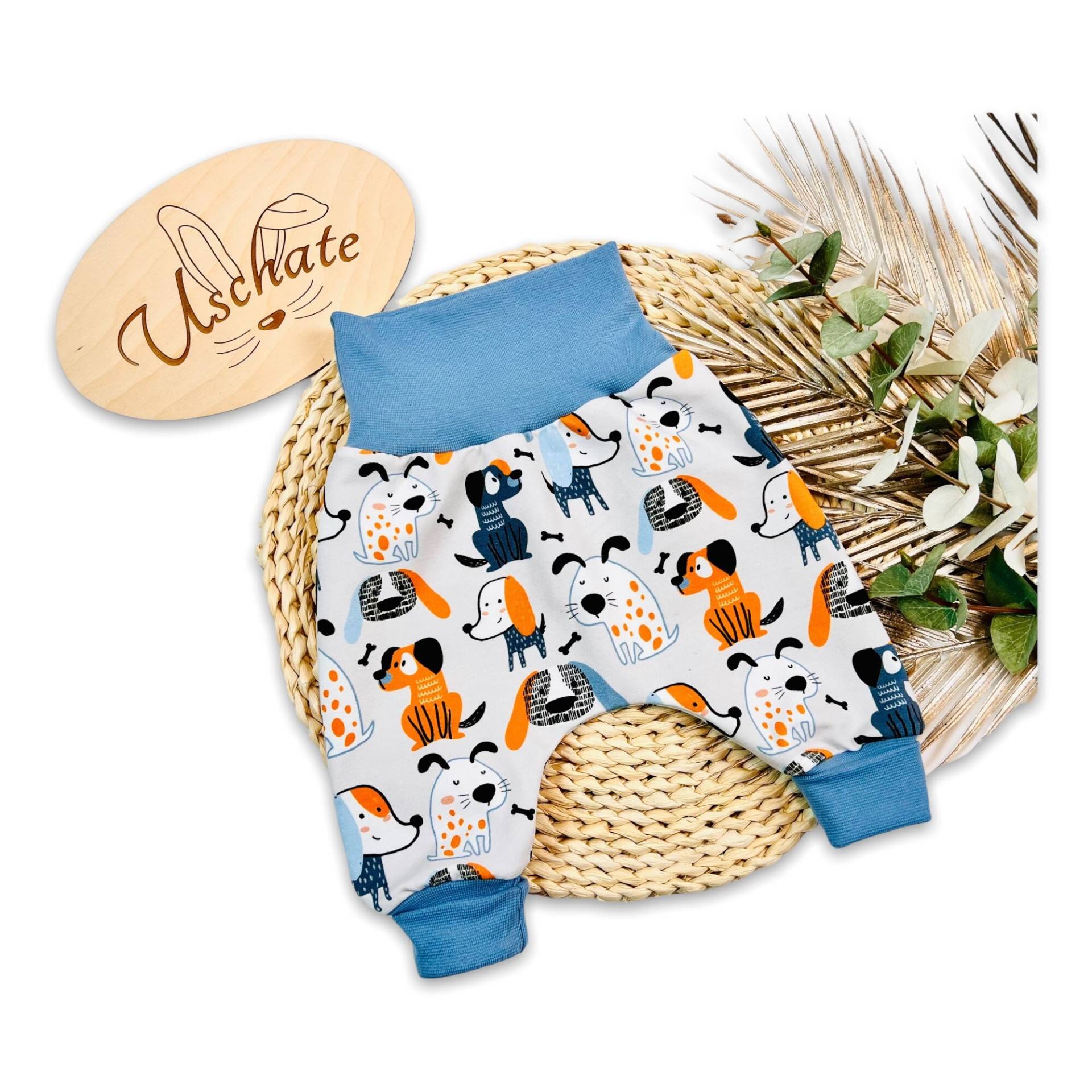 Pumphose, Babyhose, Jungs, Hunde, Mitwachshose, Kinderhose, Babyset, Baggy Hose, Beanie Halstuch, Bunte Kinderset, Tiere Pumphose, Babyhose, Jungs, Hunde, Mitwachshose, Kinderhose, Babyset, Baggy Hose, Beanie Halstuch, Bunte Kinderset, Tiere von Uschate