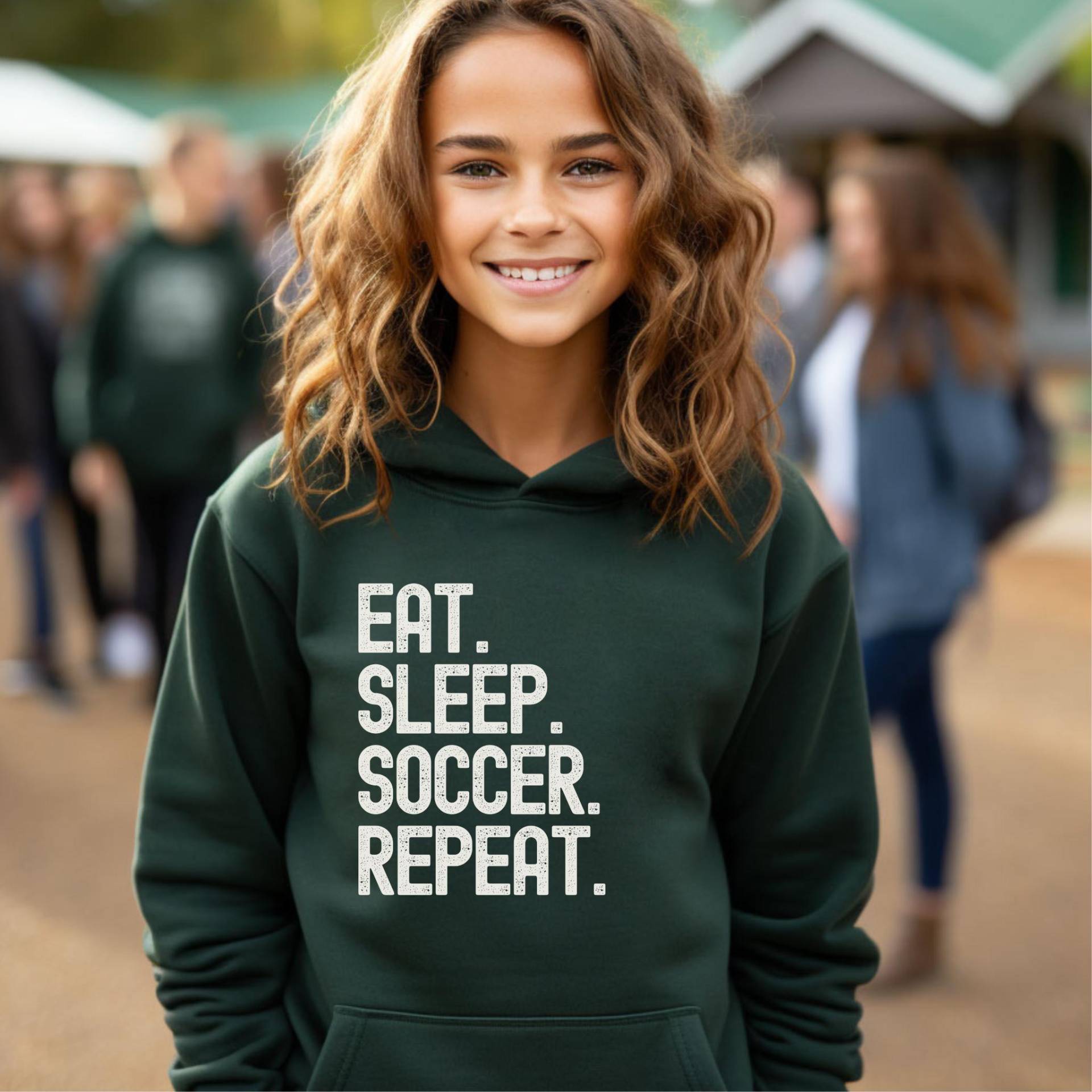 Kinder Fußball Unisex Hoodie, Eat Sleep Fußball-Wiederholung, Sport-Sweatshirt, Fußball-Teambekleidung, Fußballspieler Geschenk von UsoKaronApparel