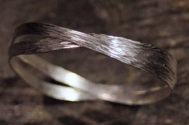 Gehämmerter Ineinandergreifender Armreif Sterling Silber Armband Wellendesign Handgemacht Original Doppelarmreif Matt Meer Inspiriert Gehämmerter Ineinandergreifender Armreif Sterling Silber Armband Wellendesign Handgemacht Original Doppelarmreif Matt Meer Inspiriert von UtasJoolz
