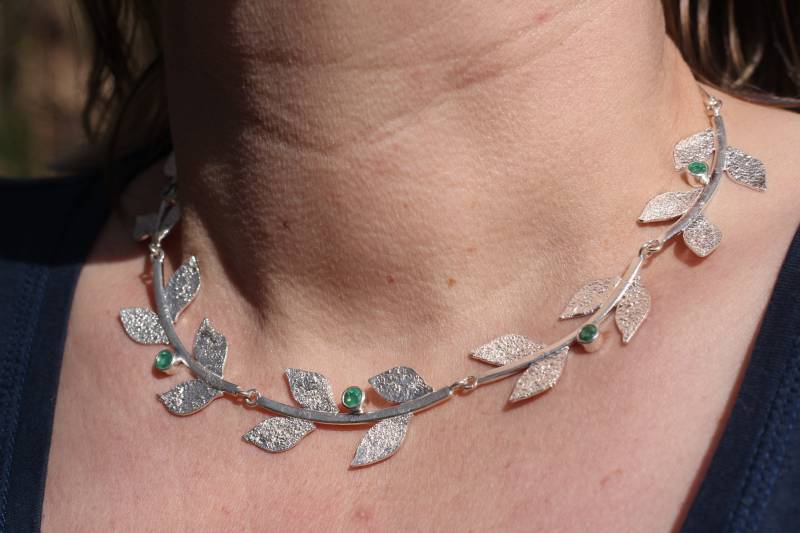 Opal Sterling Silber Blätter Retikuliert Handgemachte Halskette Opal Sterling Silber Blätter Retikuliert Handgemachte Halskette von UtasJoolz