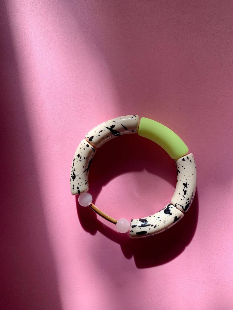 Armband „ Gold Terrazzo | Armreif Armschmuck Acrylperlen Bamboo Bangles Bunt Boho Bracelets von UteArnoldStudio