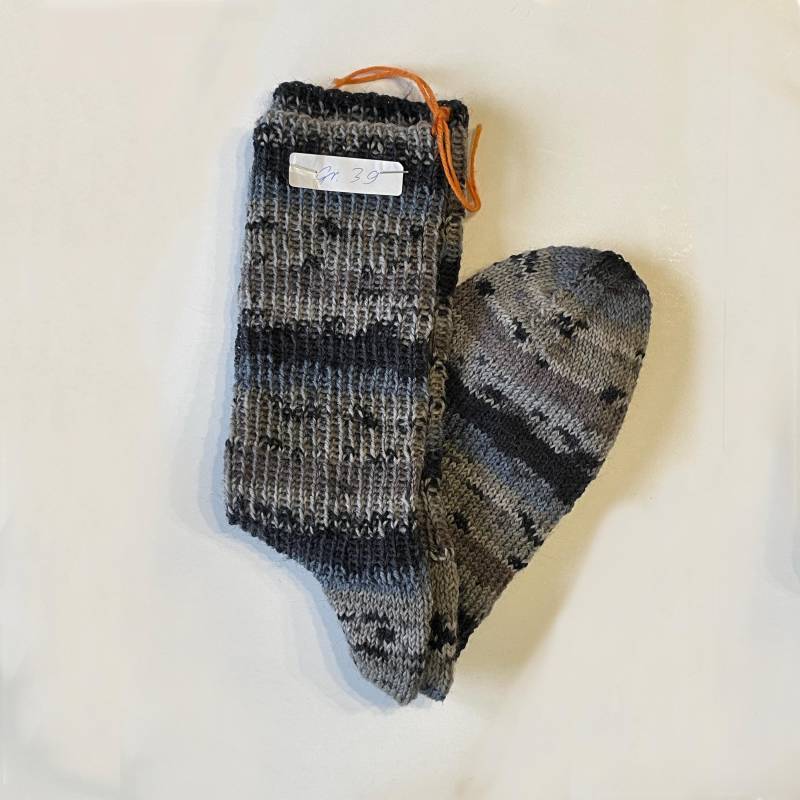 Handgestrickte Wollsocken Größe 39 von UtesWorkshop