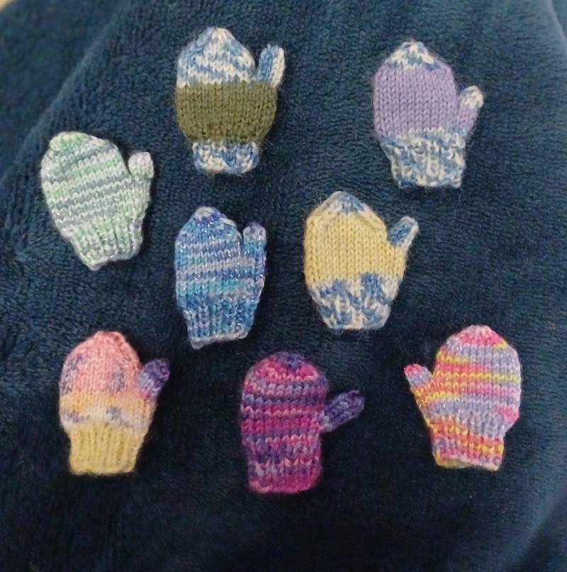 Mini Wolle Handschuh Schlüsselanhänger - Handgefertigte Schlüsselhandschuh Für Einkaufschip Kleiner Strick Puppen von Utesminipuppstore