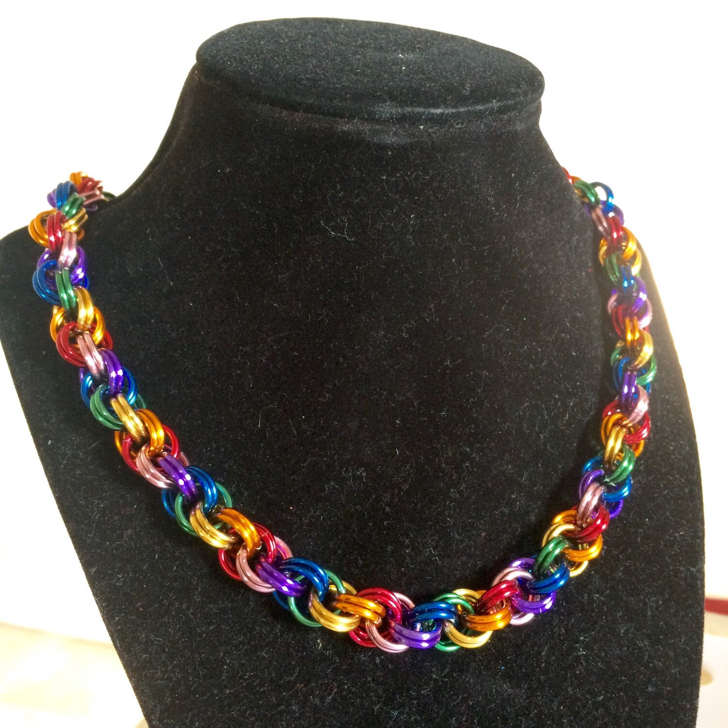 Regenbogen Doppelspirale Halskette Regenbogen Doppelspirale Halskette von UtopiaArmoury