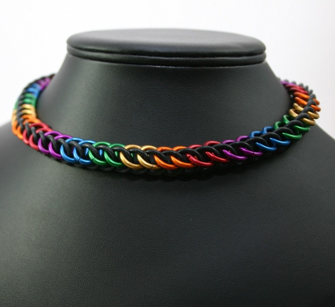 Regenbogen Stretchy Halb Persisch Halskette Regenbogen Stretchy Halb Persisch Halskette von UtopiaArmoury