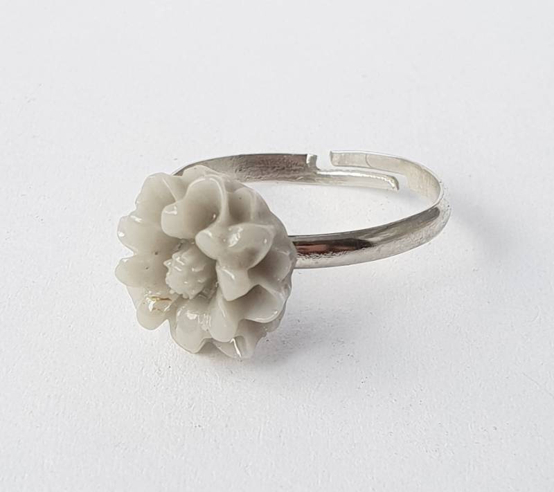 Misty Ring von UtopianMoonStore