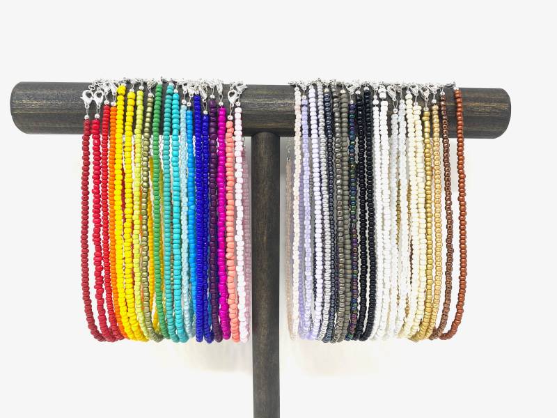 Neue Farben Seed Bead Anklet Mehrere Farben Perlen Fußkettchen Unter 10 Benutzerdefinierte Geschenk Für Sie | Ank von UtterlyAccessorized