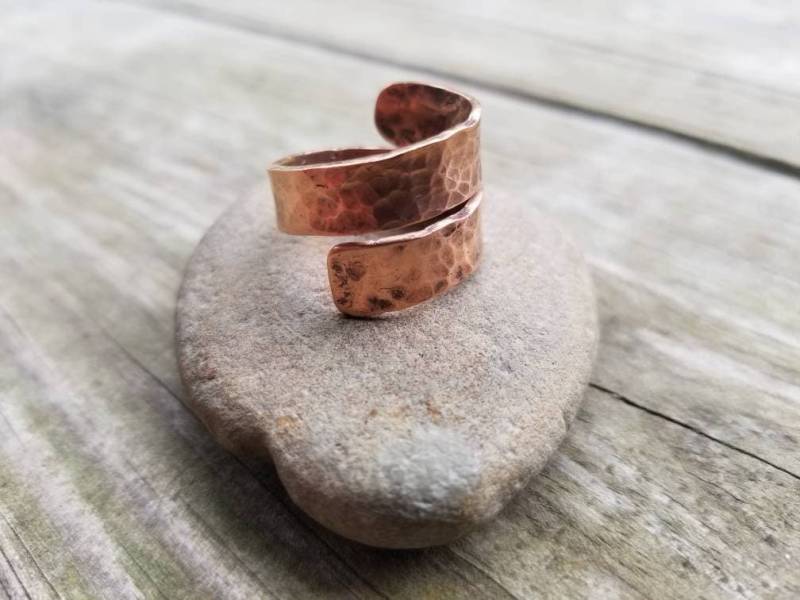 Handgeschmiedet Kupfer Ring von UyasgaDesigns