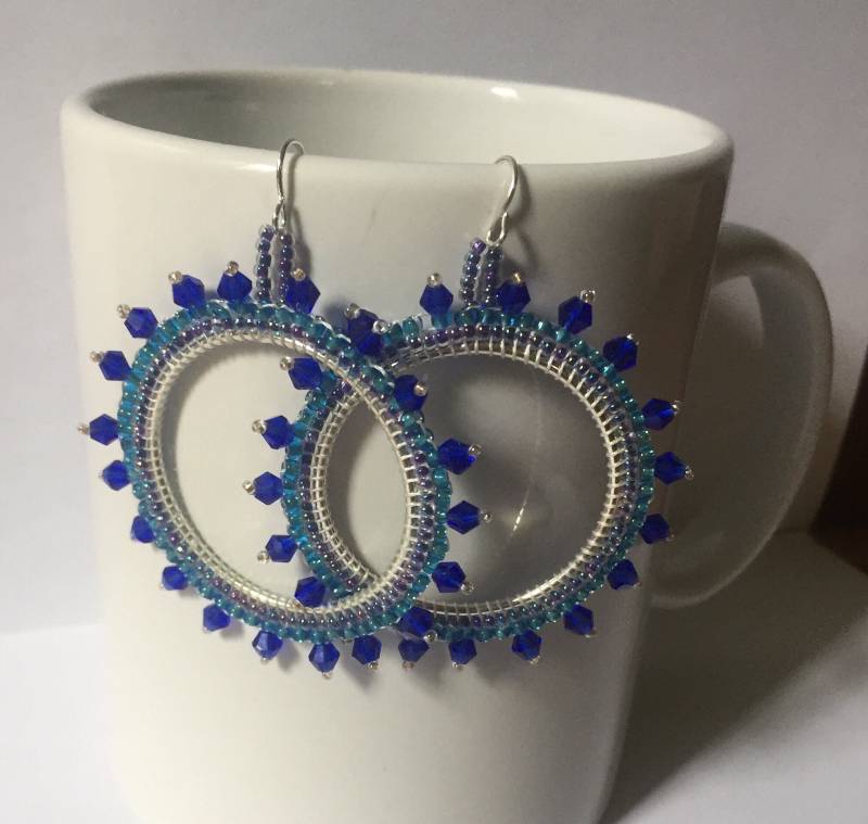 Blauer Kristallkreis von V2earringdesigns