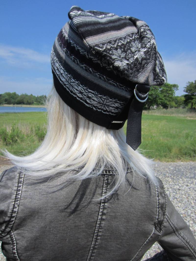 Cool Hats Slouchy Beanie Fair Isle Knit Boho Kleidung Frauen Bohemiean Stil Black Leder Gürtel Skull Cap A1715 von VACATIONHOUSE