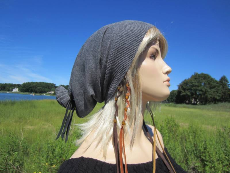 Krawatte Top Beanie Merino Wool Hat Slouchy Gray Womens Baggy Back Tam A1506 von VACATIONHOUSE