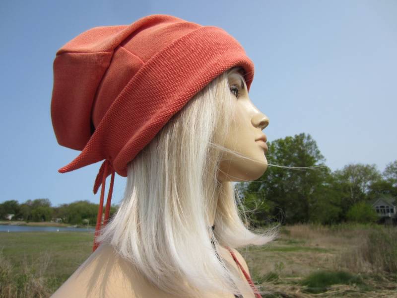 Leichte Sommer Slouchy Beanie Boho Kleidung Damen Boho Koralle Säure Gewaschen Baumwolle Strick Slouch Mütze A1695 von VACATIONHOUSE