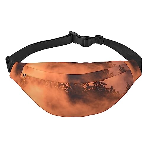 Sunset Clouds Print Fanny Pack for Men Women Crossbody Waist Bag Pack Belt Bag for Travel, Schwarz , Einheitsgröße von VACSAX