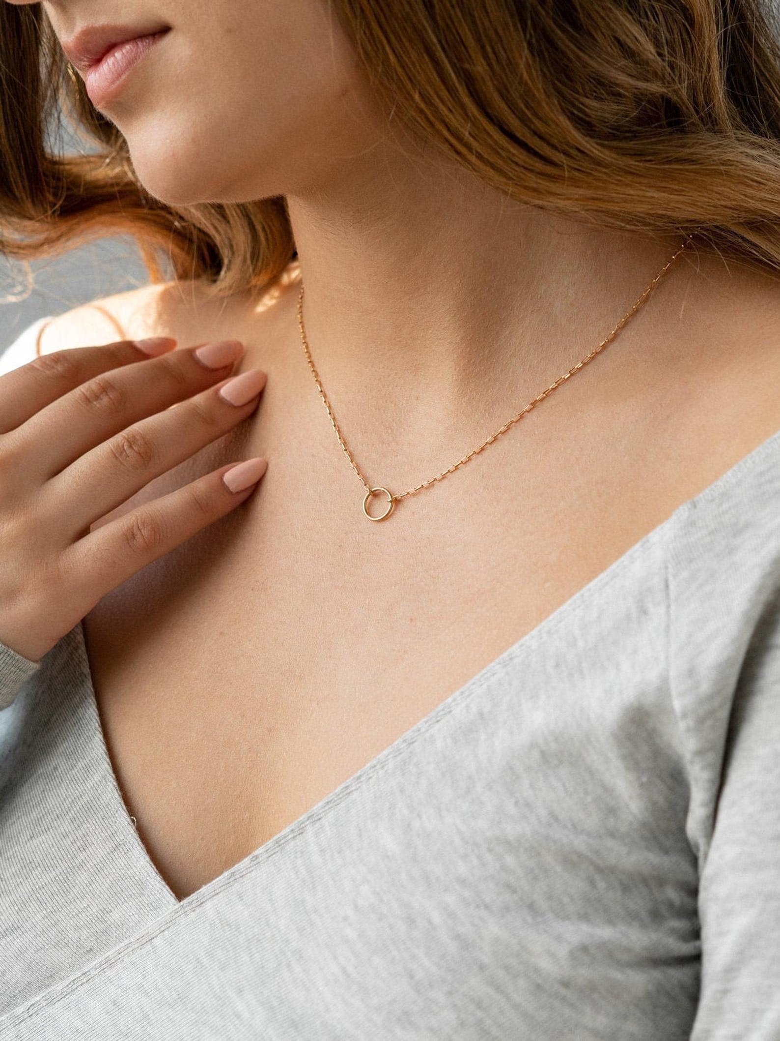 Gold Kreis Halskette Für Frauen Freundschaft Weihnachtsgeschenke Freundin Geschenk Beste Geschenke Mama Gold Kreis Halskette Für Frauen Freundschaft Weihnachtsgeschenke Freundin Geschenk Beste Geschenke Mama von VALAY