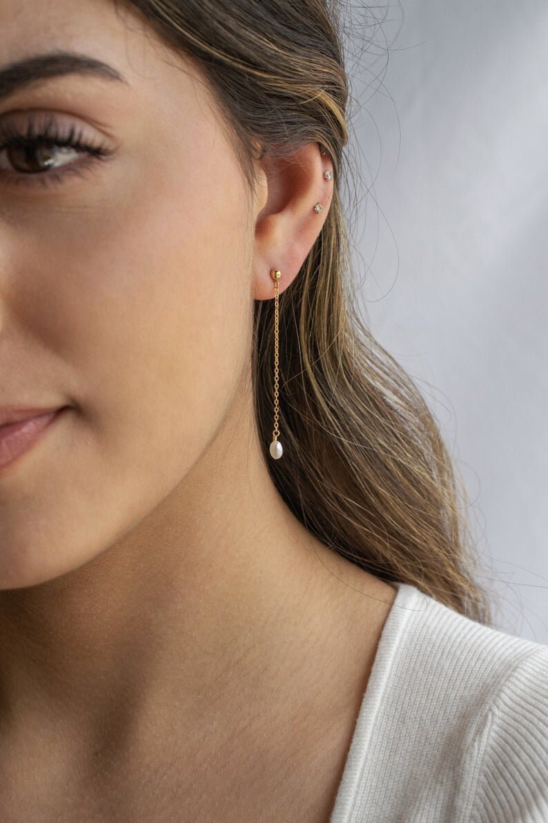 Perlenohrringe Baumeln Ohrringe Silber Braut Zierliche Brautjungfer Minimalist Mom Geschenk von VALAY