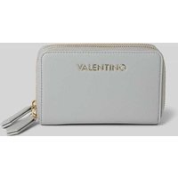 VALENTINO BAGS Portemonnaie mit Label-Applikation Modell 'ARCADIA' in Rauchblau, Größe 1 von VALENTINO BAGS