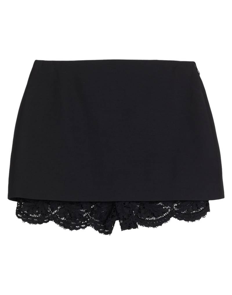 VALENTINO GARAVANI Shorts & Bermudashorts Damen Schwarz von VALENTINO GARAVANI