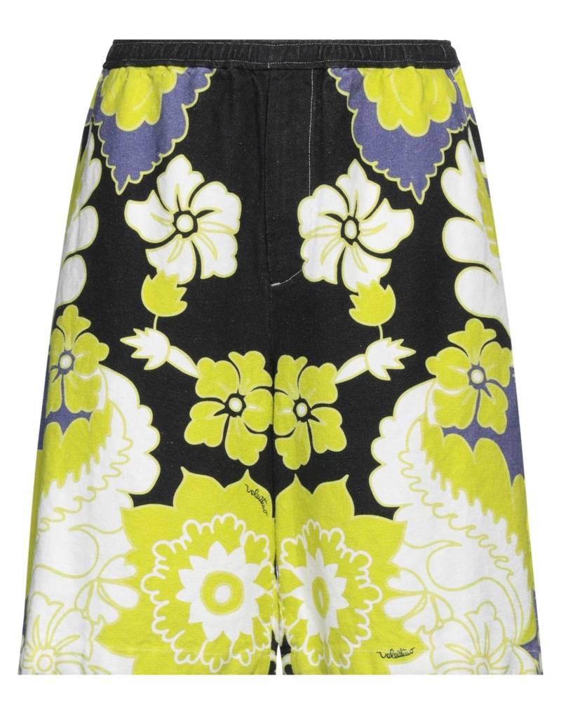 VALENTINO GARAVANI Shorts & Bermudashorts Herren Limettengrün von VALENTINO GARAVANI