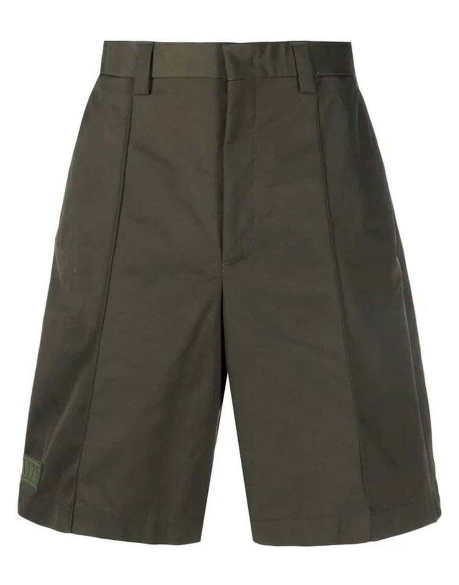 VALENTINO GARAVANI Shorts & Bermudashorts Herren Militärgrün von VALENTINO GARAVANI