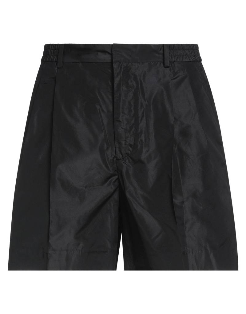 VALENTINO GARAVANI Shorts & Bermudashorts Herren Schwarz von VALENTINO GARAVANI